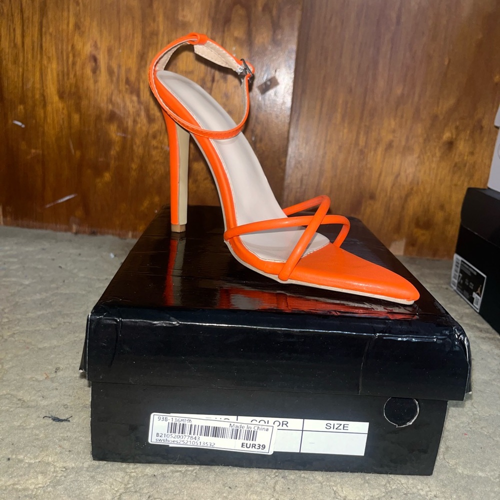 SHEIN Orange Strappy Heels Elegant Design